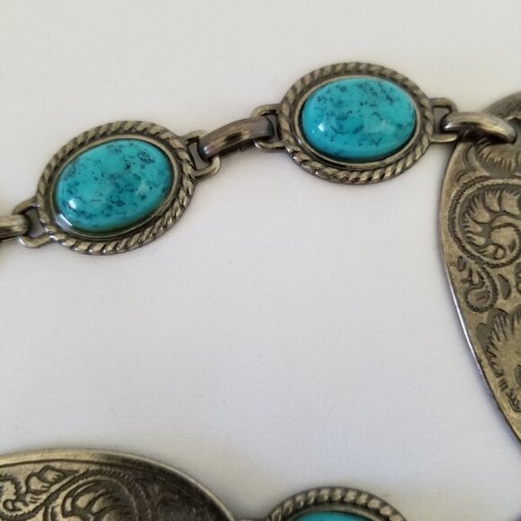 Nine West Heavy Antiqued Silver Faux Turquoise Cabochon Chain Belt - Picture 2 of 4